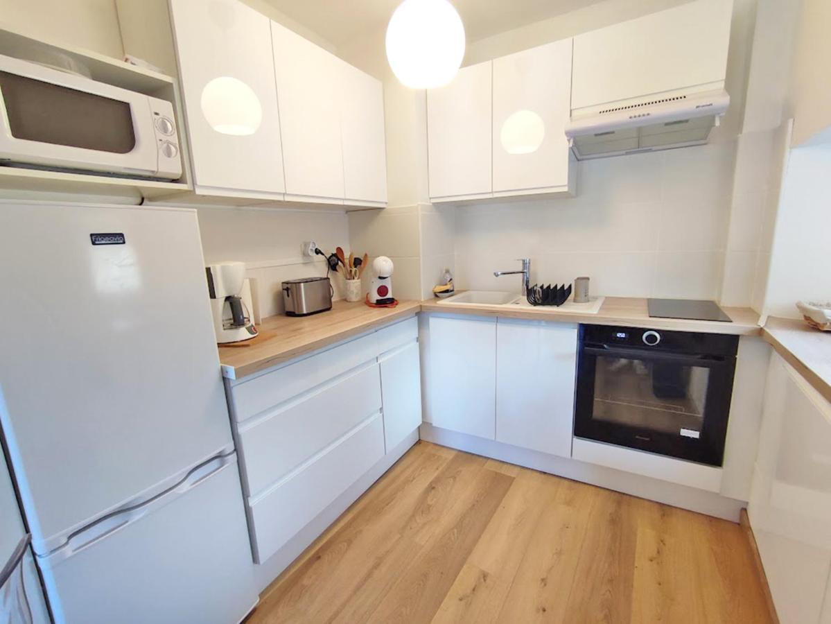 Chez Dominique, T2, Centre Ville, Vue Montagne, Wifi, 4 Personnes Bagneres-de-Luchon Екстер'єр фото